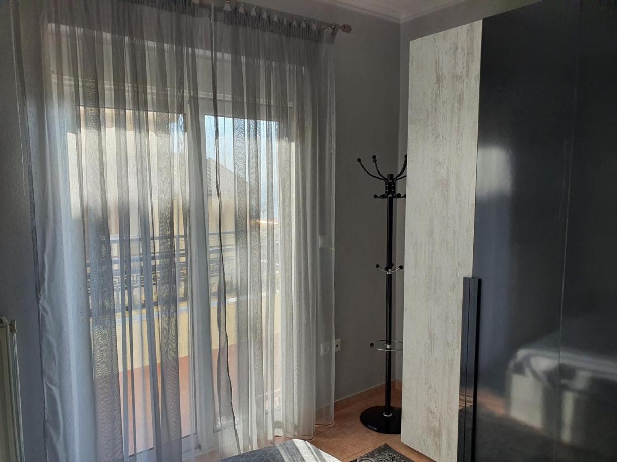 Theos Apartment Александроуполис Экстерьер фото